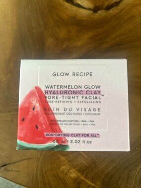 New in box Glow Recipe Watermelon Glow Hyaluronic Clay